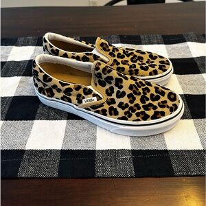 Leopard print Vans